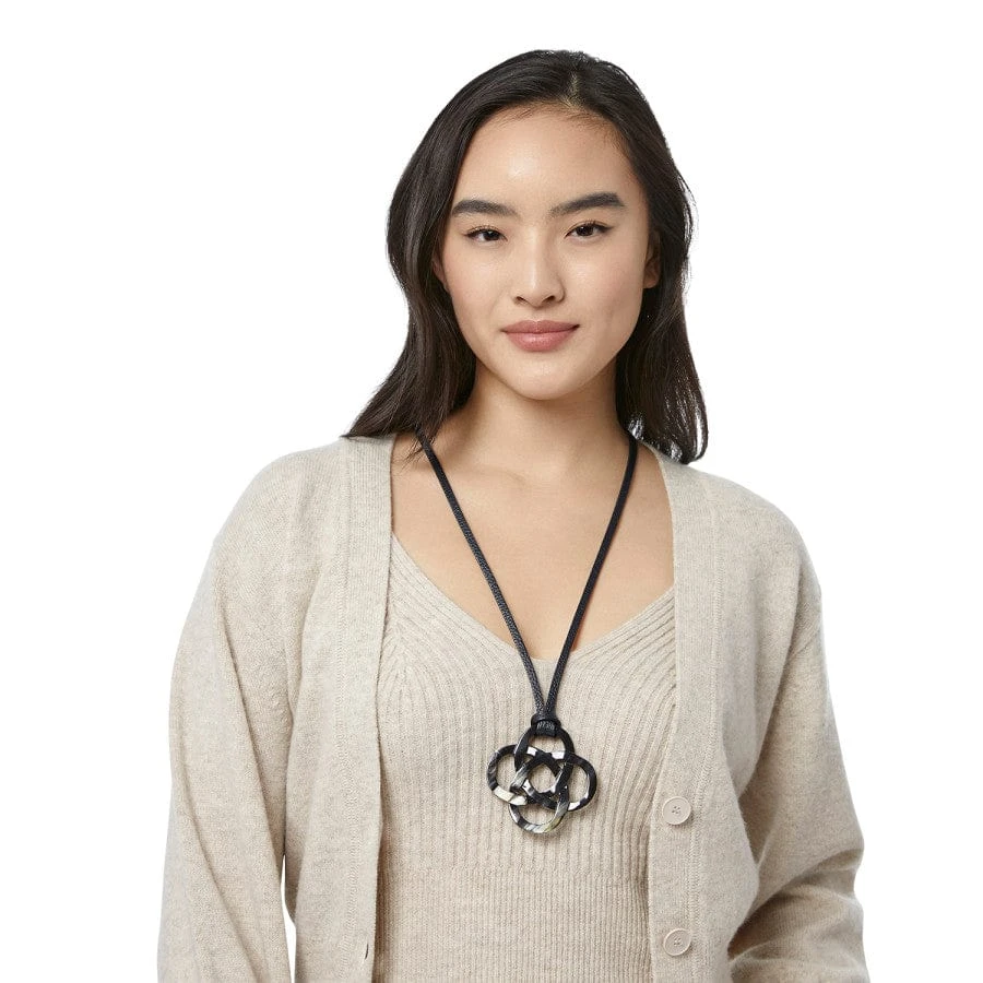 Interlok Horn Necklace - Image 8